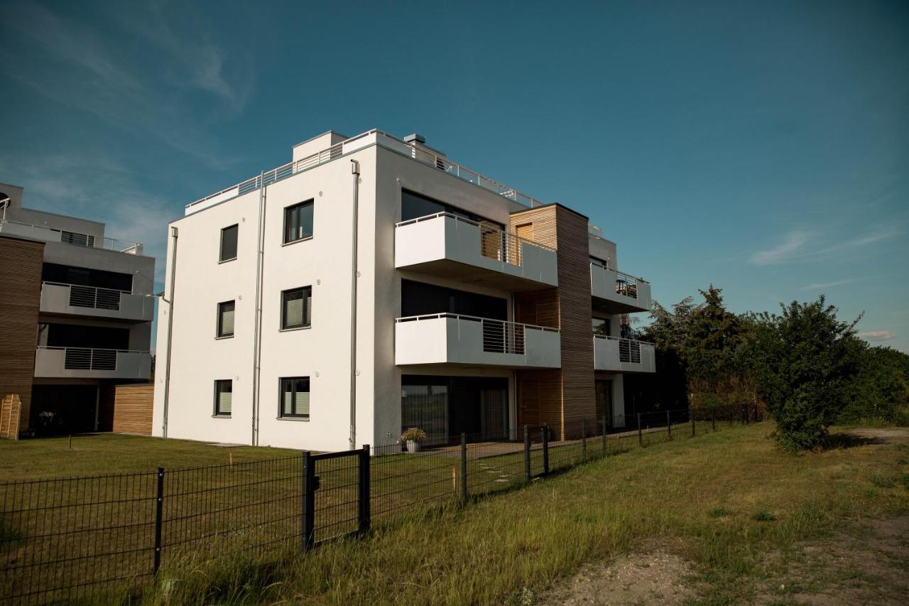 Moderne Ferienwohnung Mit Seeblick & Terrasse 96Qm Grossraeschen Exterior photo