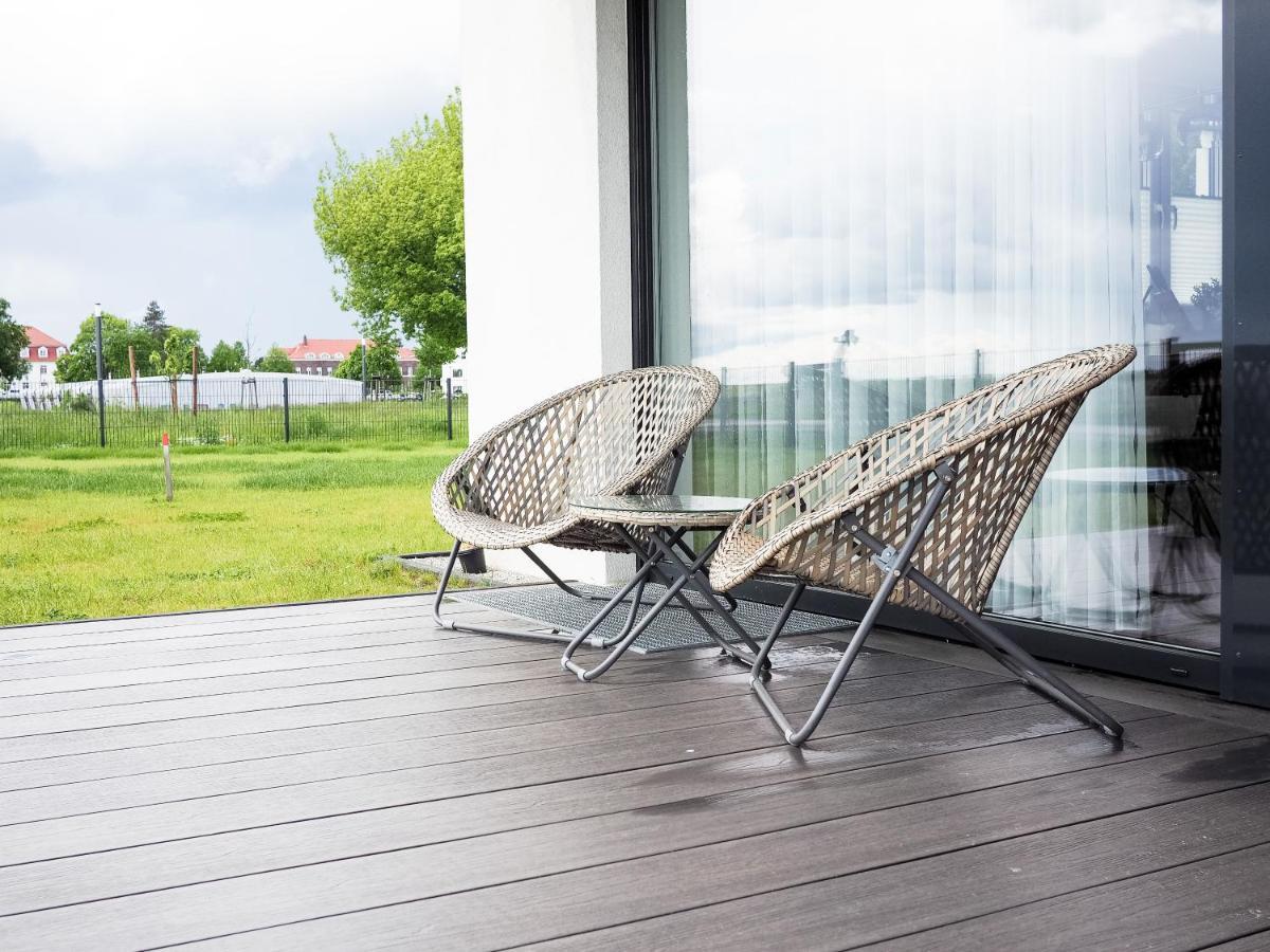 Moderne Ferienwohnung Mit Seeblick & Terrasse 96Qm Grossraeschen Exterior photo